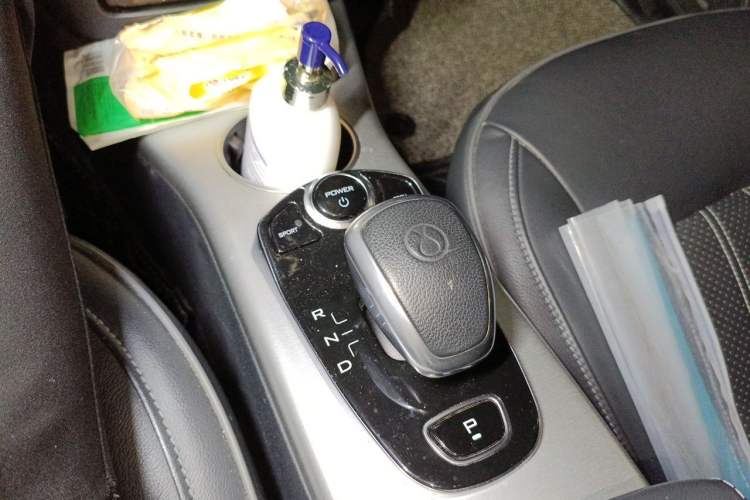 Used Denza 2017 Deluxe Edition Gear Lever