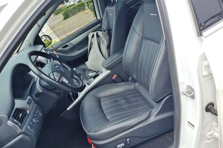 Used Denza 2017 Honor Edition Left Front Seat
