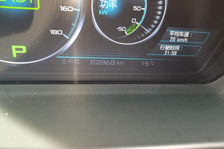 Used Denza 2017 Honor Edition Odometer Close Up