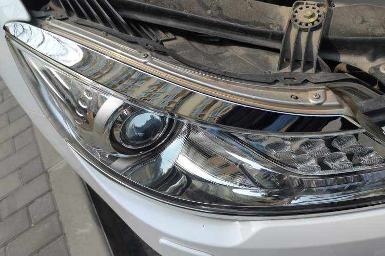 Used Denza 2017 Honor Edition Right Front Headlight