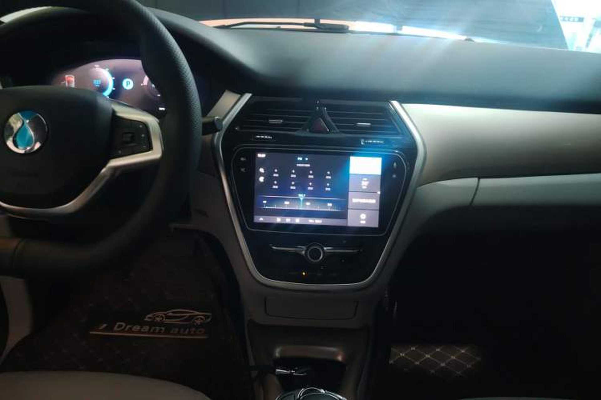 Used Denza 2018 500 Fashion Edition Audio And AC Panel