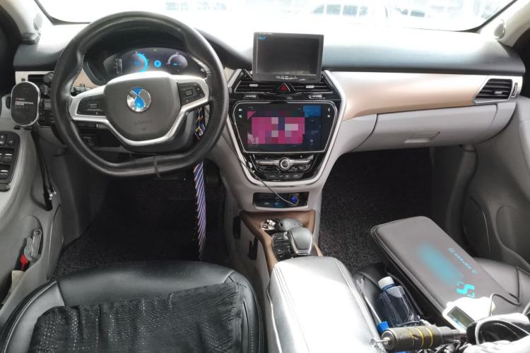 Used Denza 2018 500 Fashion Edition Center Console