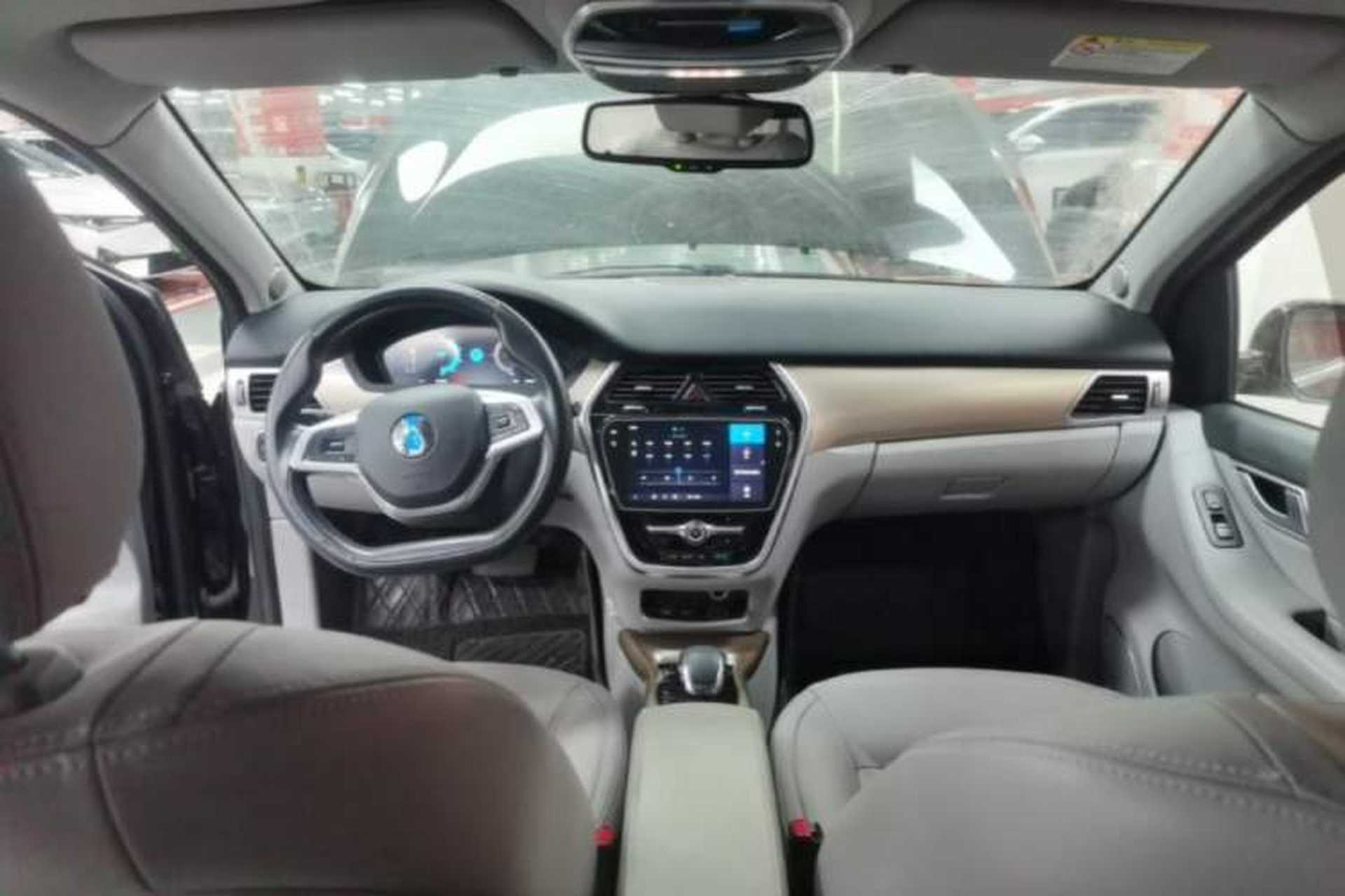 Used Denza 2018 500 Fashion Edition Center Console