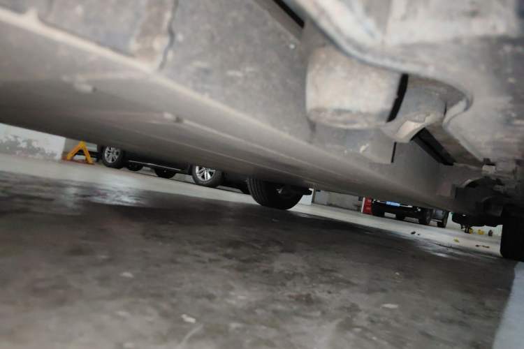 Used Denza  Chassis Front Left
