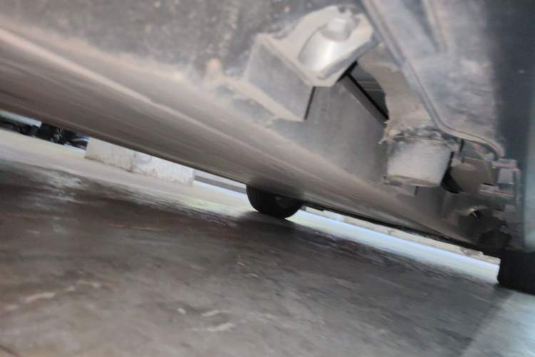 Used Denza  Chassis Rear Right