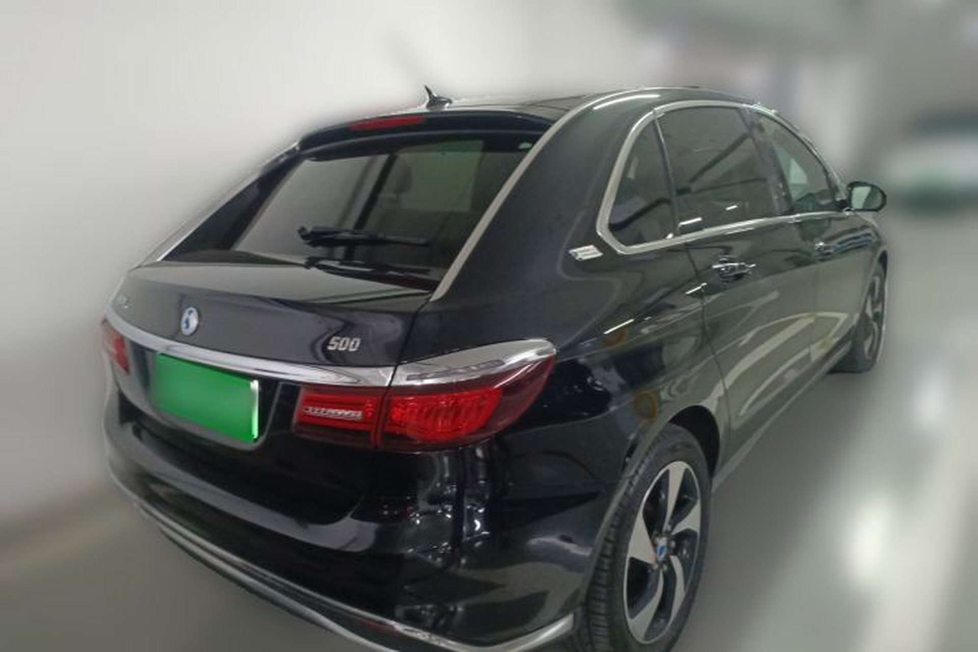 Used Denza 2018 500 Glory Edition Exterior 5