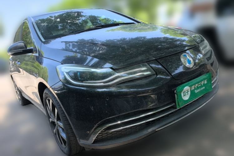 Used Denza 2018 450 Base Version Front Right 45 Deg