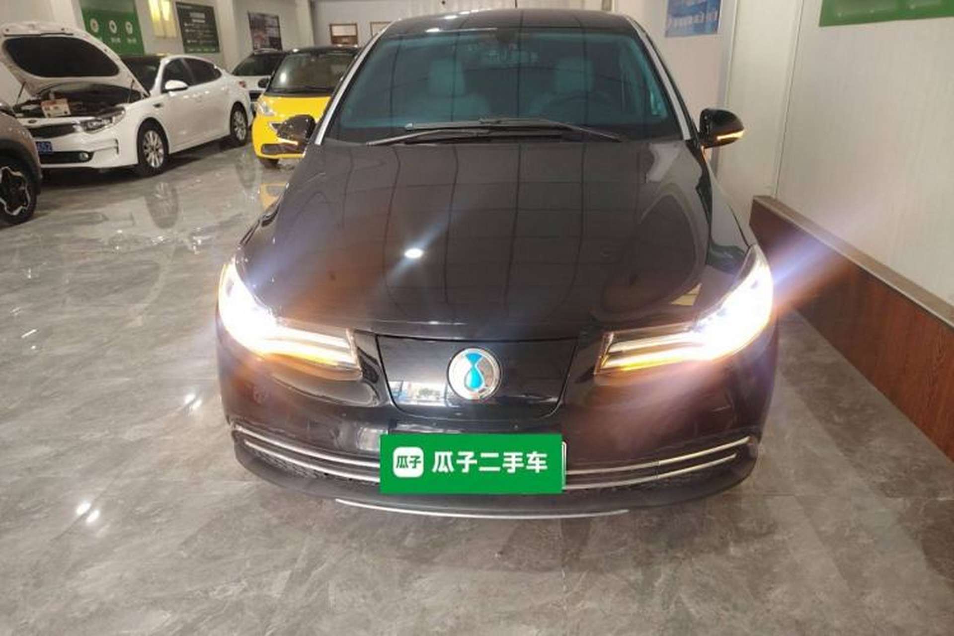 Used Denza 2018 500 Fashion Edition Front