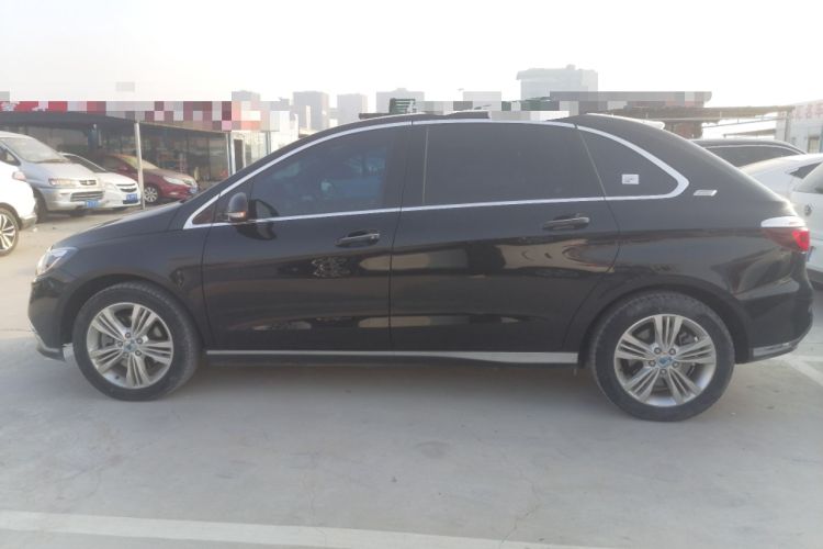 Used Denza 2018 450 Base Version Left Side