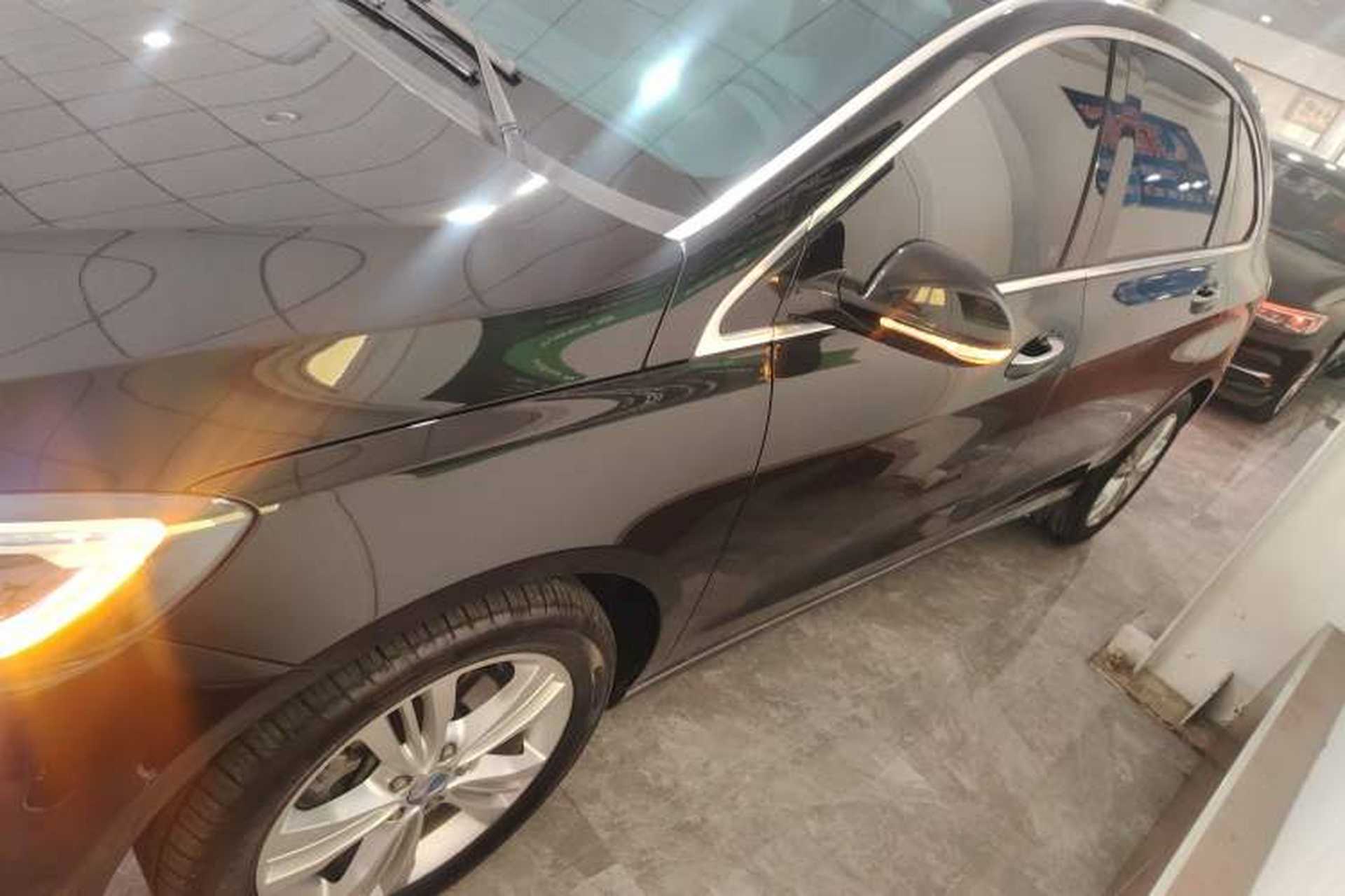 Used Denza 2018 500 Fashion Edition Left Side