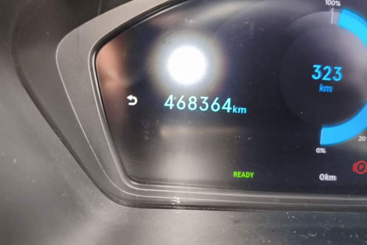 Used Denza 2018 500 Fashion Edition Odometer Close Up