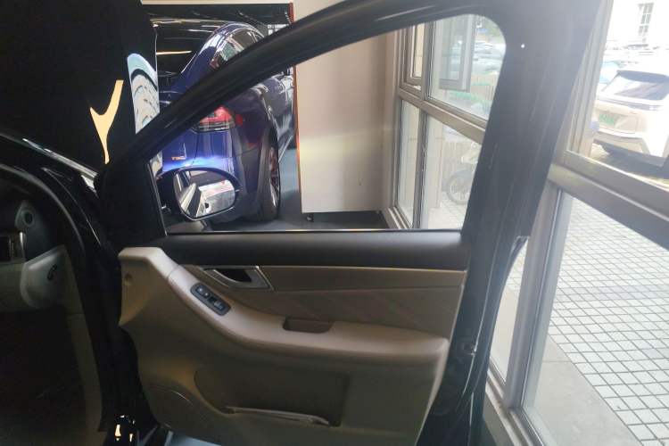 Used Denza 2018 450 Base Version Right Front Door Interior