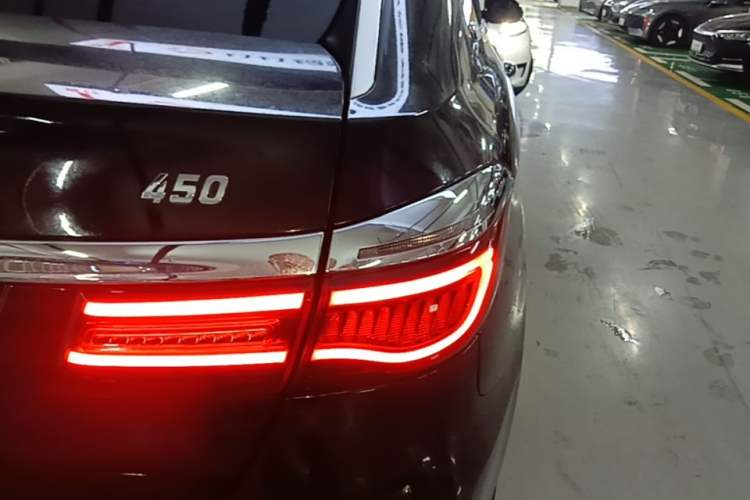 Used Denza 2018 450 Base Version Right Rear Taillight
