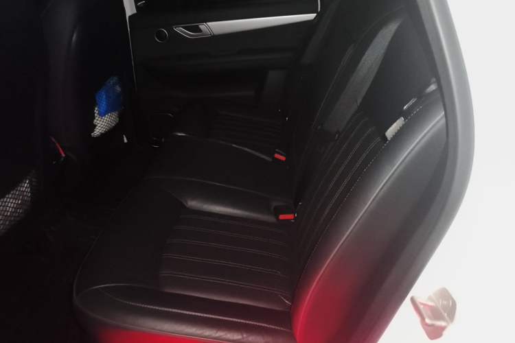 Used Denza 2018 500 Glory Edition Left Rear Seat