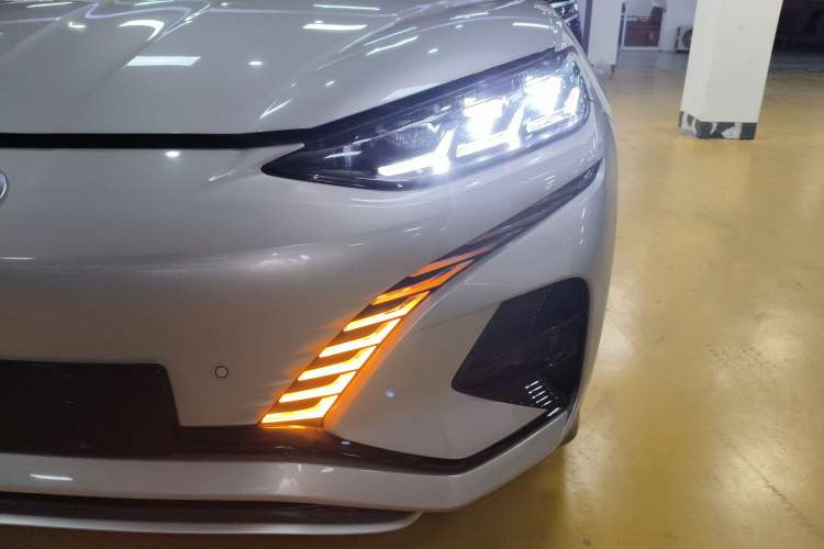 Used Denza N7 2023 Long-Range Performance Max Edition Left Front Headlight