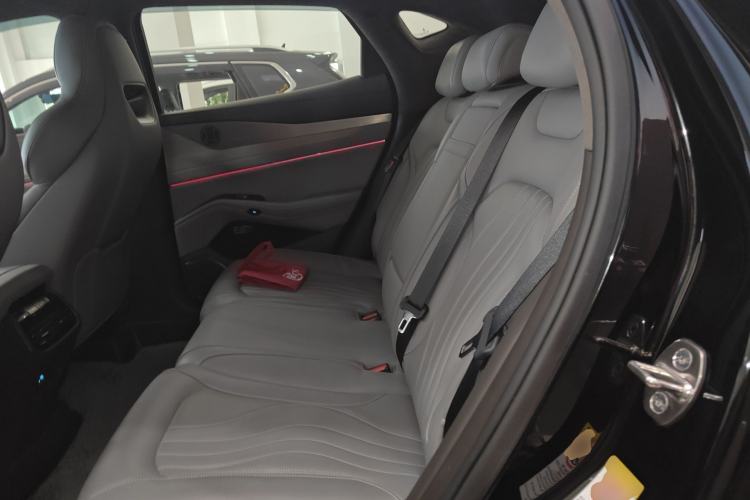 Used Denza N7 2023 Ultra-Long Range Version (Air Edition) Left Rear Seat