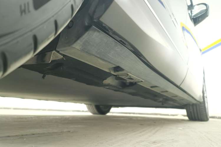 Used Denza N7 2023 Ultra-Long Range Version (Air Edition) Right Side Sill