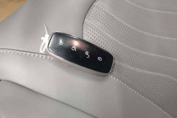 Used Denza N7 2023 Ultra-Long Range Version (Air Edition) Vehicle Key