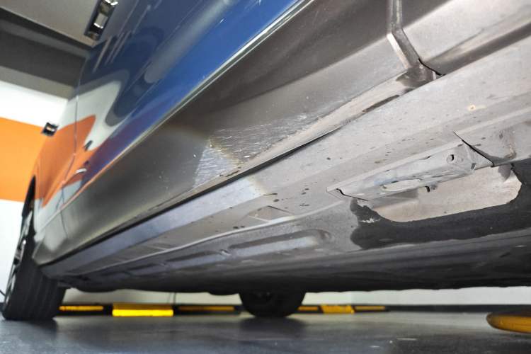 Used Denza N7 2023 Long-Range Performance Max Edition Chassis Front Right