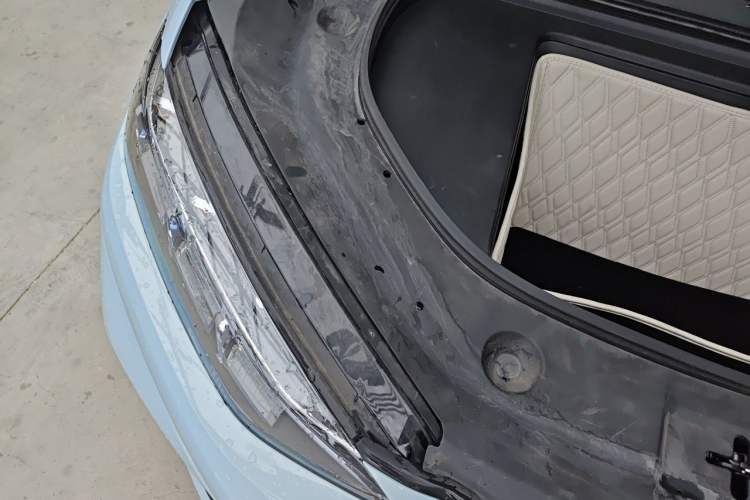 Used Denza N7 2023 with Ultra-Long Range Engine Bay Right