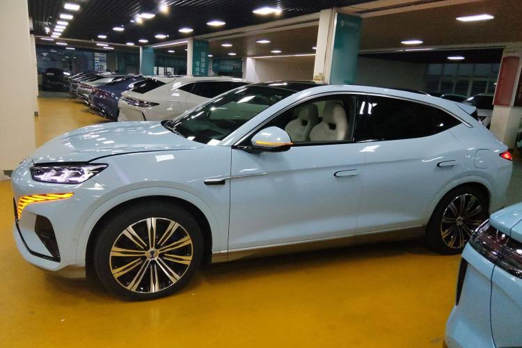 Used Denza N7 2023 Long-Range Performance Edition Exterior 3