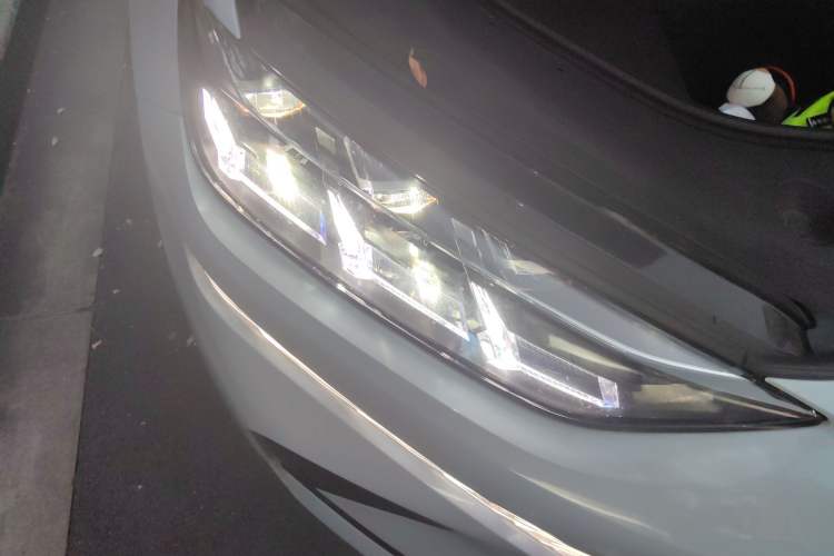 Used Denza N7 2023 Long-Range Performance Max Edition Exterior 6