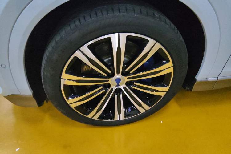 Used Denza N7 2023 Long-Range Performance Edition Exterior 7