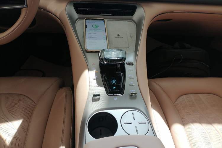 Used Denza N7 2023 Long-Range Performance Edition Gear Lever