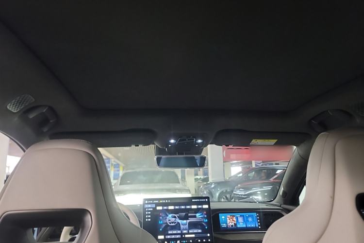 Used Denza N7 2023 Long-Range Performance Edition Headliner