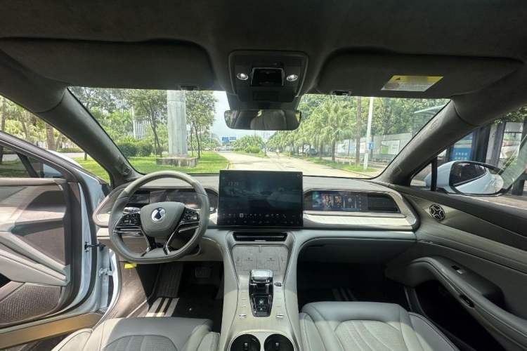 Used Denza N7 2023 with Ultra-Long Range Interior 1
