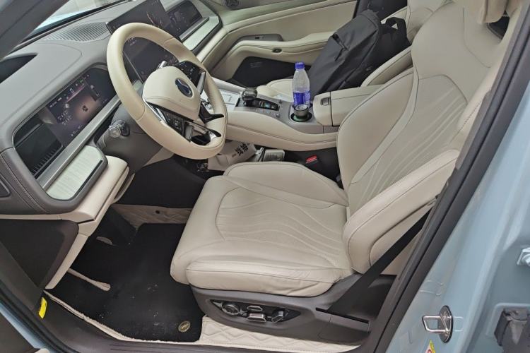 Used Denza N7 2023 with Ultra-Long Range Left Front Seat