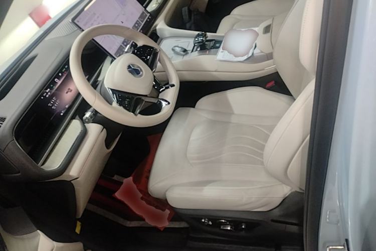 Used Denza N7 2023 Long-Range Performance Edition Left Front Seat