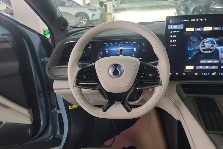 Used Denza N7 2023 Long-Range Performance Edition Steering Wheel
