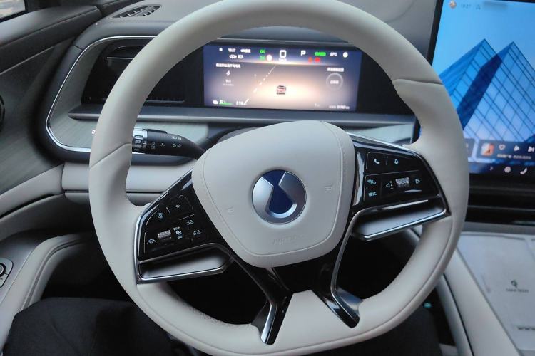 Used Denza N7 2023 Long-Range Performance Max Edition Steering Wheel