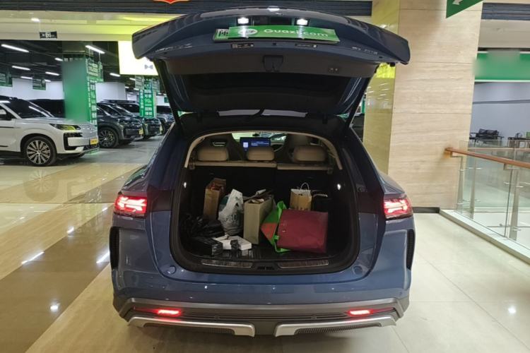 Used Denza N7 2023 Long-Range Performance Max Edition Trunk