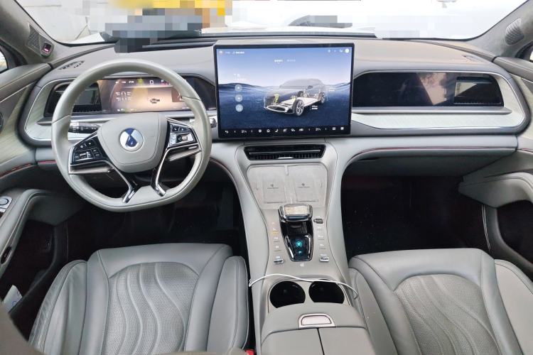 Used Denza N7 2023 Long-Range Performance Edition Center Console