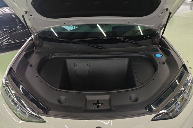 Used Denza N7 2023 Long-Range Performance Edition Engine Bay