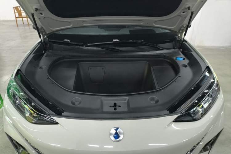 Used Denza N7 2023 Long-Range Performance Max Edition Engine Bay
