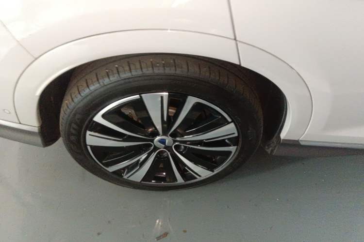 Used Denza N7 2023 with Ultra-Long Range Exterior 5
