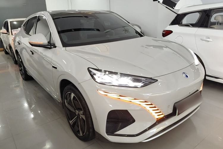 Used Denza N7 2023 Long-Range Performance Max Edition Front Right 45 Deg