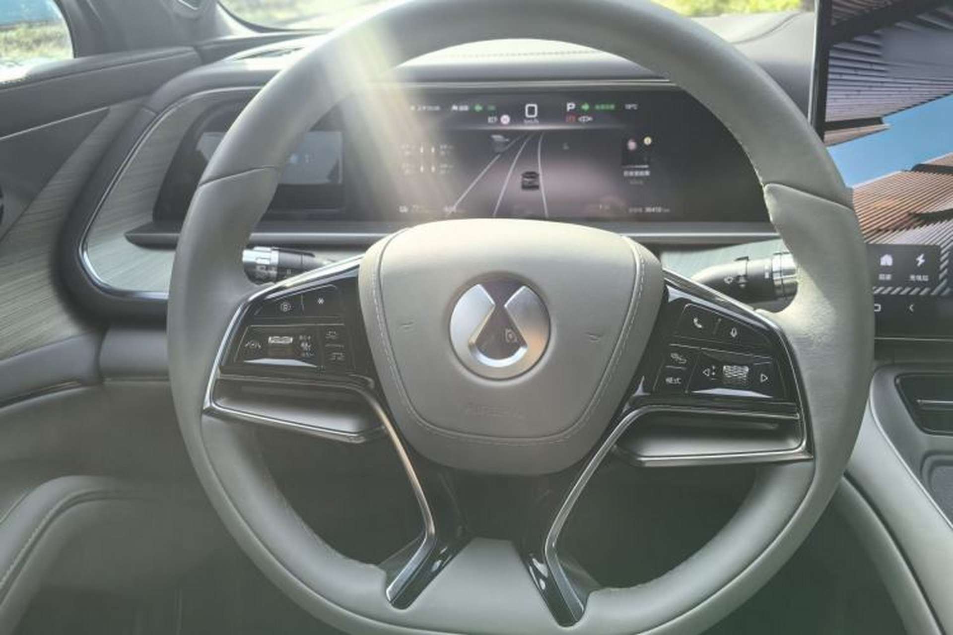 Used Denza N7 2023 Long-Range Performance Edition Interior 4