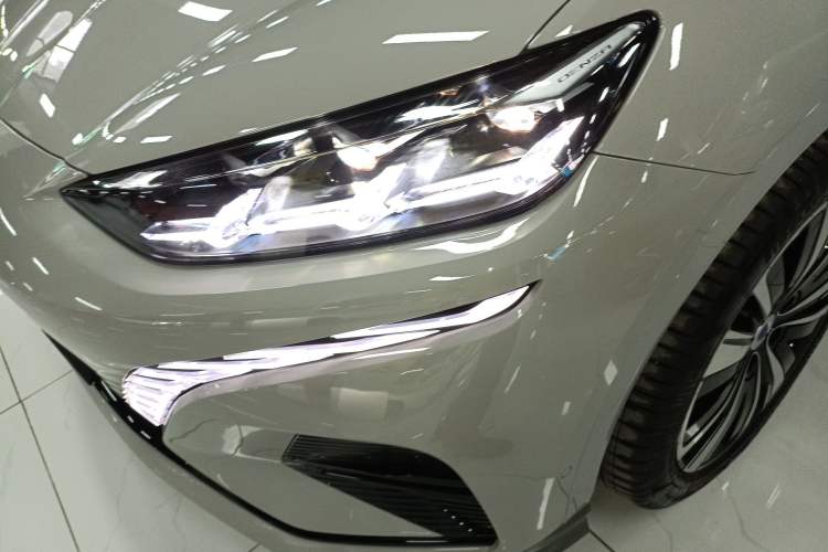 Used Denza N7 2023 with Ultra-Long Range Left Front Headlight