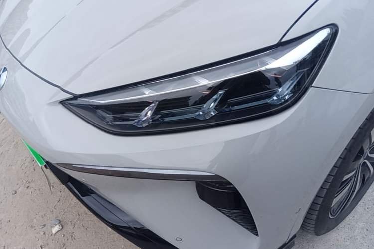 Used Denza N7 2023 with Ultra-Long Range Left Front Headlight
