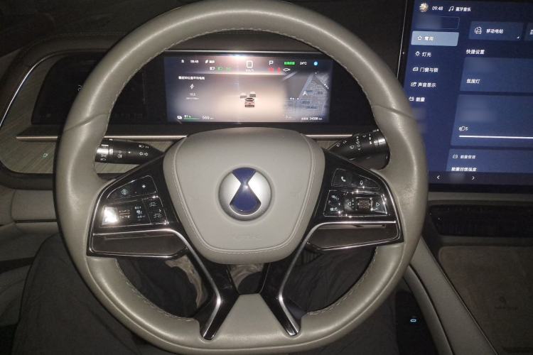 Used Denza N7 2023 with Ultra-Long Range Steering Wheel