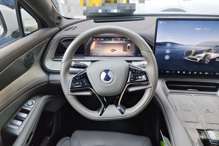 Used Denza N7 2023 Long-Range Performance Edition Steering Wheel