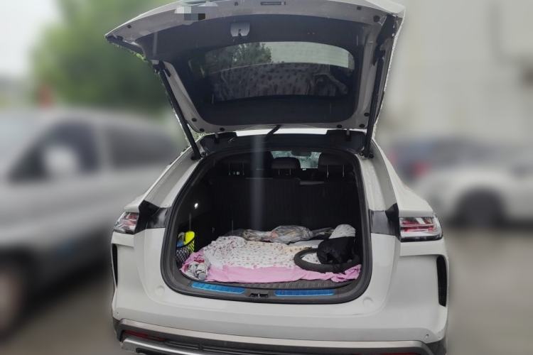 Used Denza N7 2023 with Ultra-Long Range Trunk
