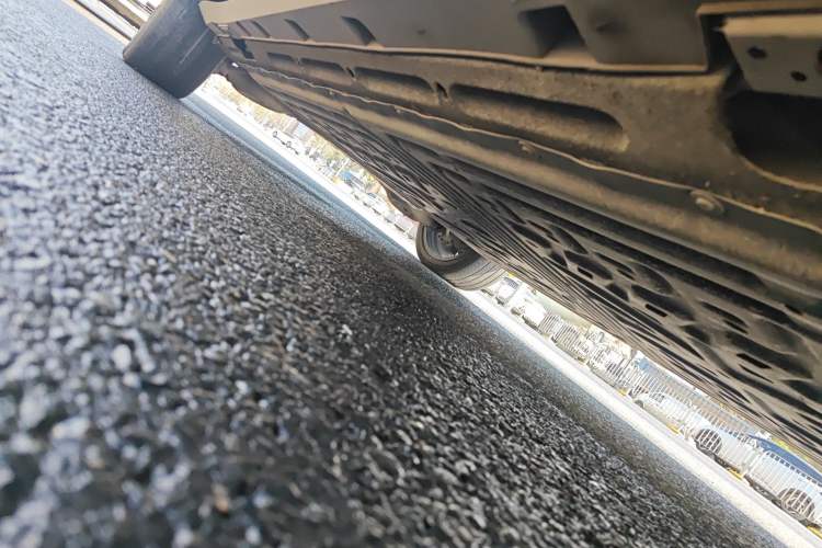 Used Denza N7 2023 Long-Range Performance Max Edition Chassis Front Right