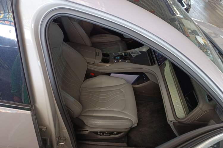Used Denza N7 2023 Long-Range Performance Edition Right Front Seat