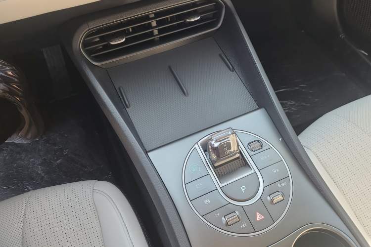 Used Denza N7 2023 Long-Range Performance Max Edition Exterior 6