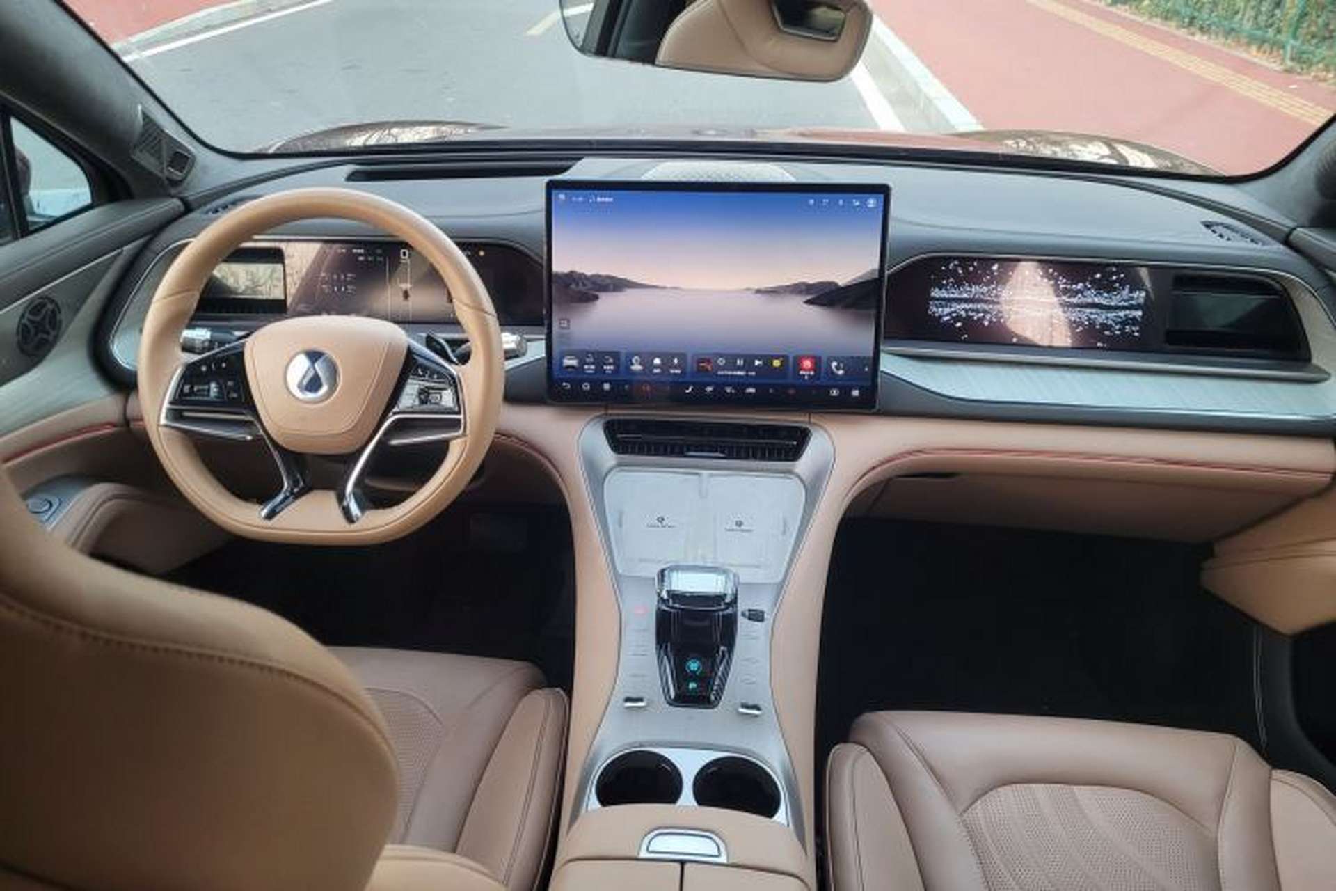 Used Denza N7 2023 Long-Range Performance Max Edition Interior 2